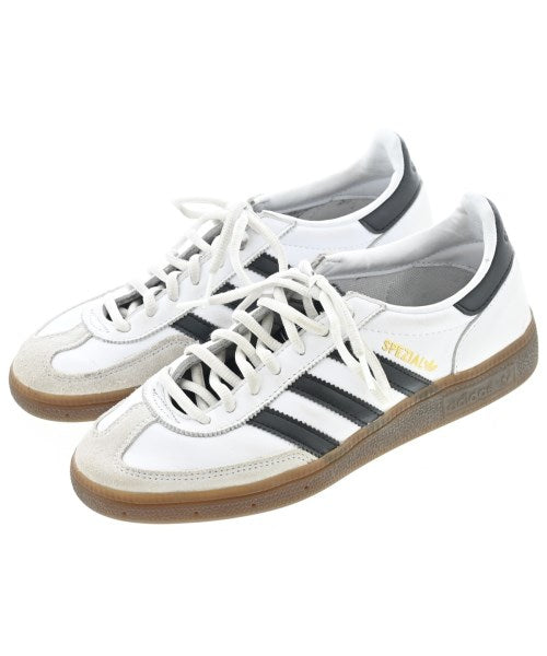 adidas รองเท้าผ้าใบ
