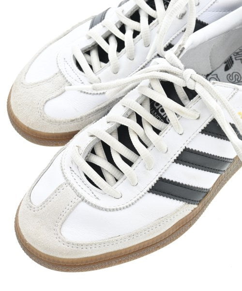 adidas รองเท้าผ้าใบ