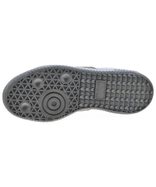 adidas รองเท้าผ้าใบ