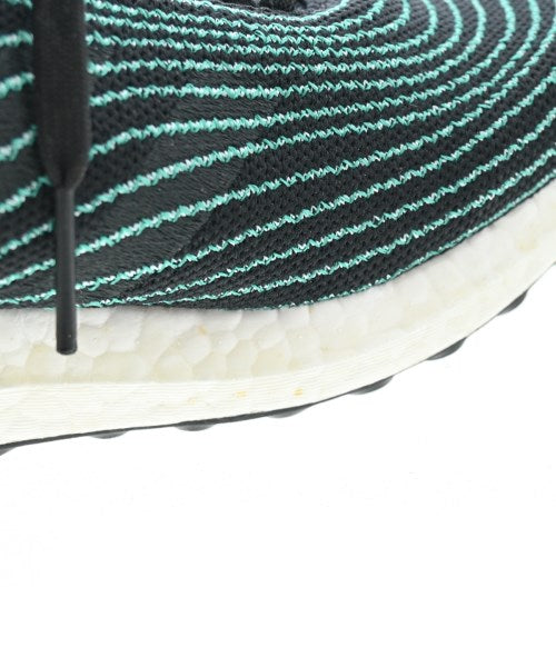adidas รองเท้าผ้าใบ