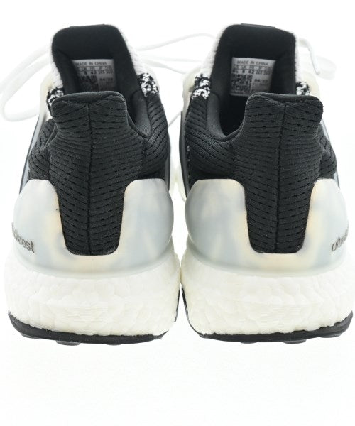 adidas รองเท้าผ้าใบ