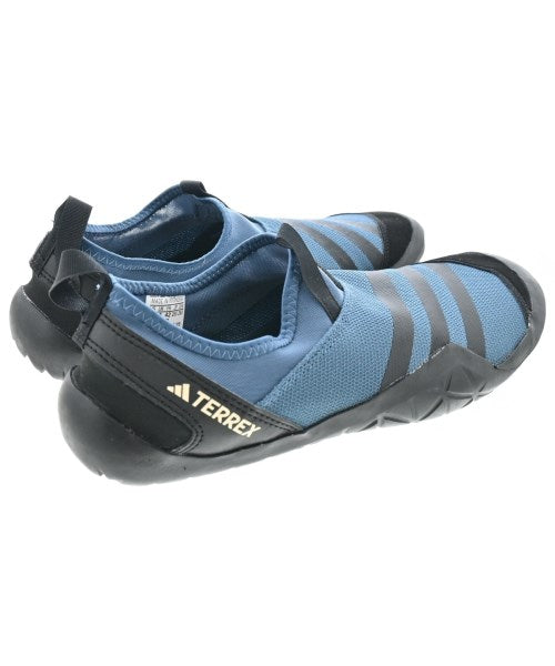 adidas รองเท้าผ้าใบ