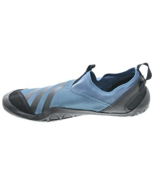 adidas รองเท้าผ้าใบ