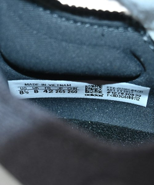 adidas รองเท้าผ้าใบ