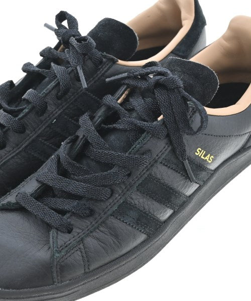 adidas รองเท้าผ้าใบ