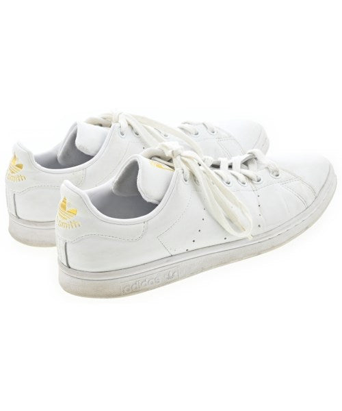 adidas รองเท้าผ้าใบ