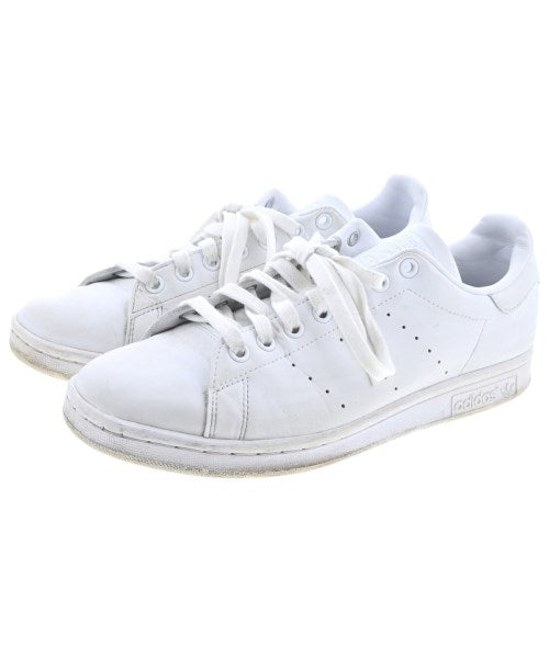 adidas รองเท้าผ้าใบ