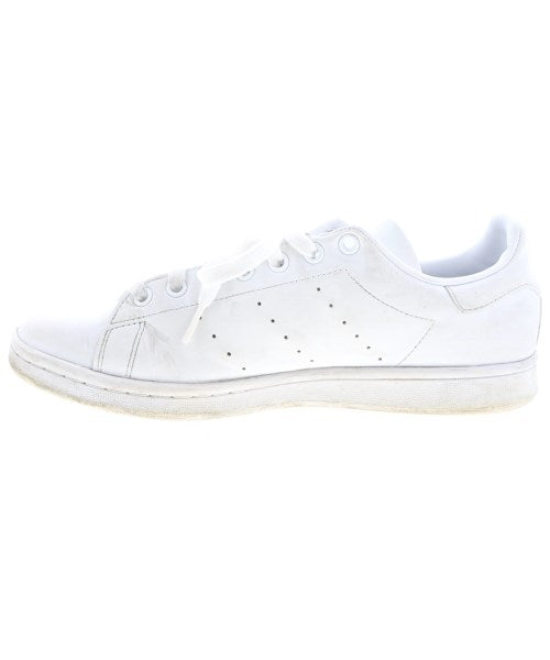adidas รองเท้าผ้าใบ
