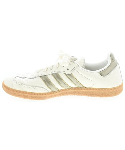 adidas รองเท้าผ้าใบ