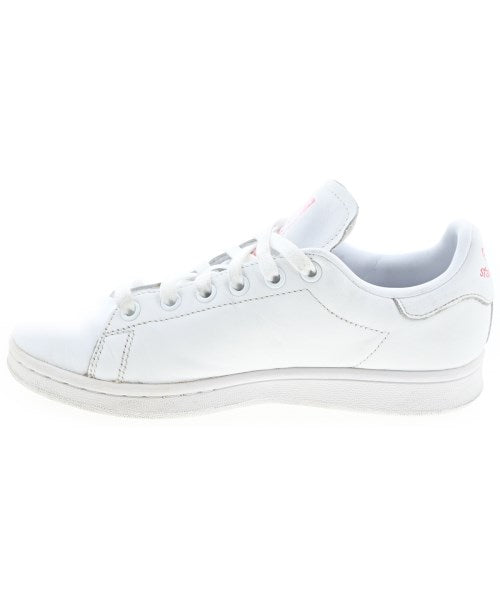 adidas รองเท้าผ้าใบ