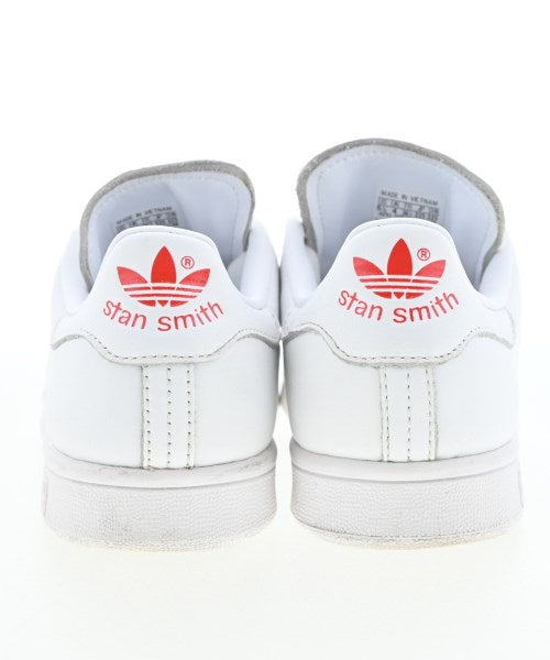 adidas รองเท้าผ้าใบ