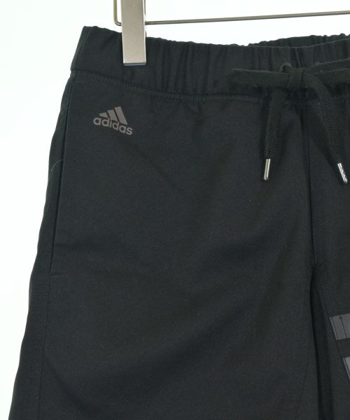 adidas กางเกงขาสั้น