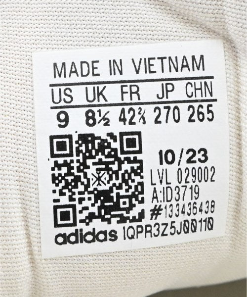 adidas รองเท้าผ้าใบ
