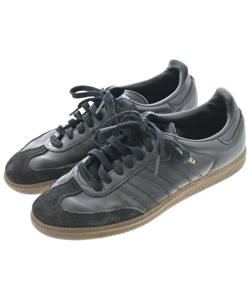 adidas รองเท้าผ้าใบ