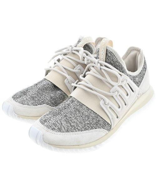 adidas รองเท้าผ้าใบ
