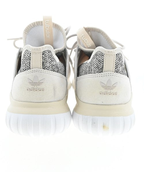 adidas รองเท้าผ้าใบ