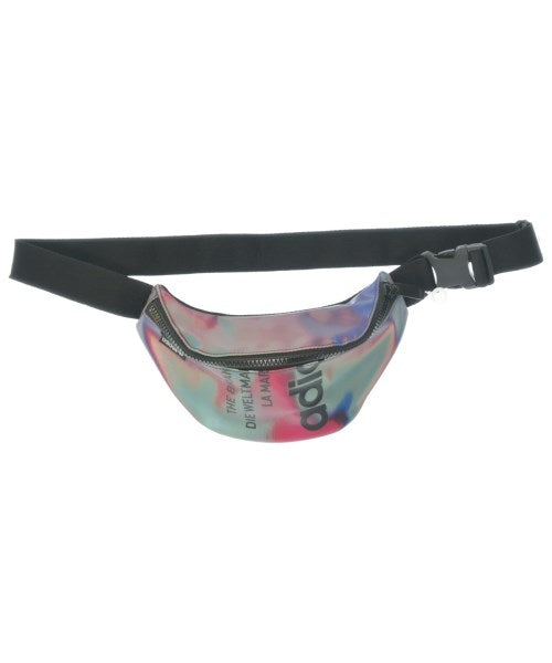 adidas กระเป๋าสะพาย