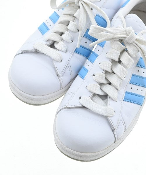 adidas รองเท้าผ้าใบ