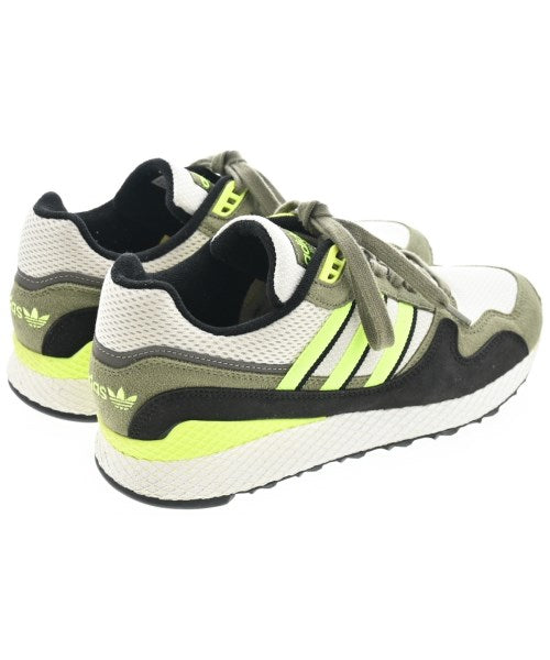 adidas รองเท้าผ้าใบ