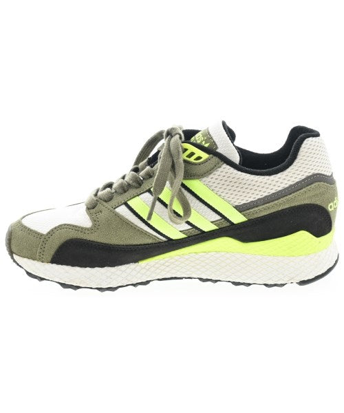 adidas รองเท้าผ้าใบ