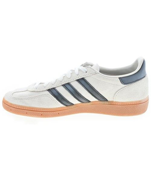 adidas รองเท้าผ้าใบ