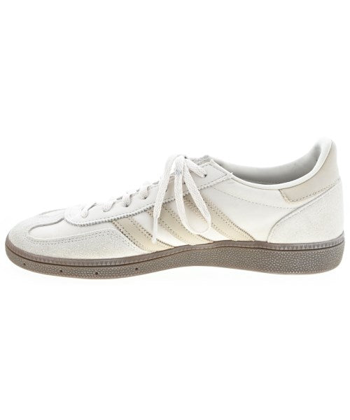 adidas รองเท้าผ้าใบ