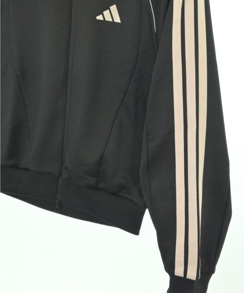adidas เสื้อยืด/เสื้อท็อปส์