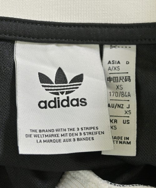 adidas เสื้อยืด/เสื้อท็อปส์