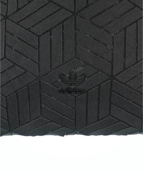 adidas กระเป๋าถือขนาดใหญ่
