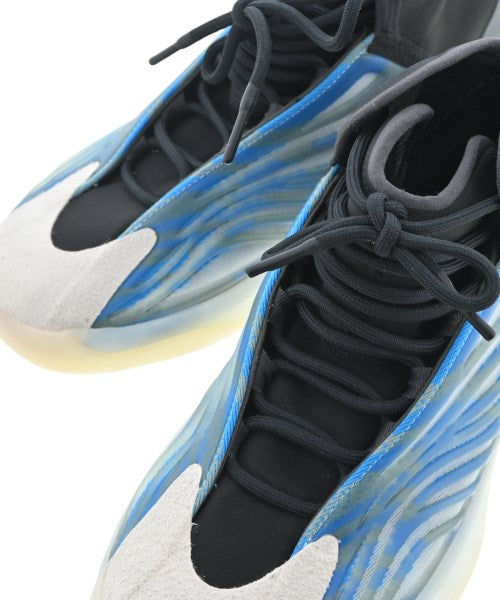 adidas รองเท้าผ้าใบ