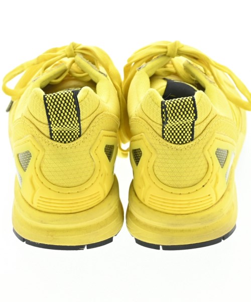 adidas รองเท้าผ้าใบ