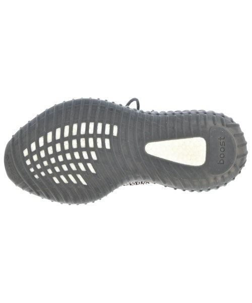 adidas รองเท้าผ้าใบ