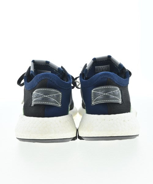 adidas รองเท้าผ้าใบ