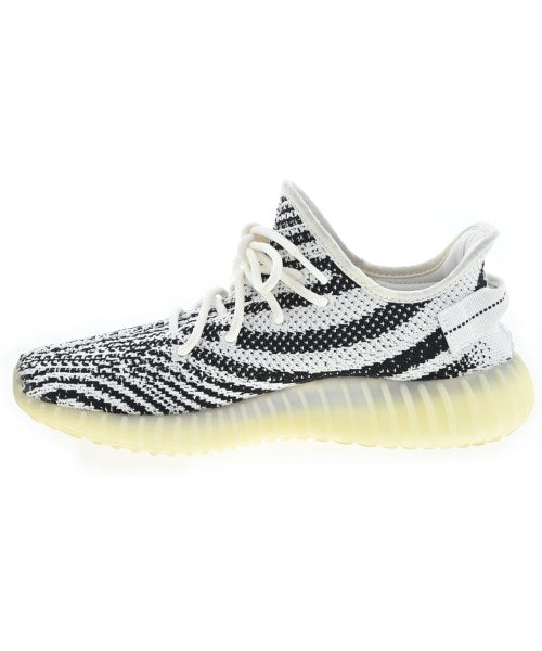 adidas รองเท้าผ้าใบ