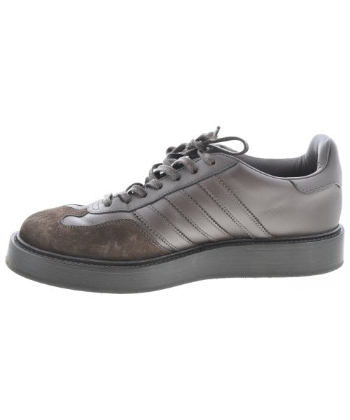 adidas รองเท้าผ้าใบ