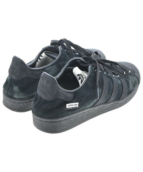 adidas รองเท้าผ้าใบ