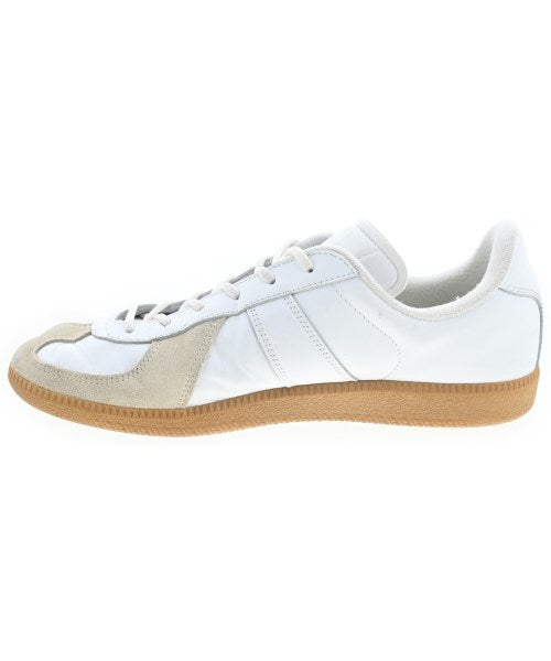 adidas รองเท้าผ้าใบ