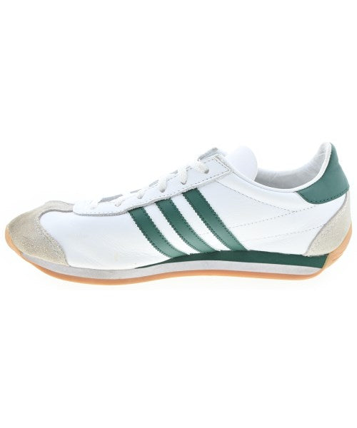 adidas รองเท้าผ้าใบ