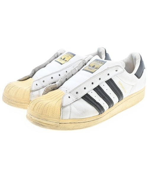 adidas รองเท้าผ้าใบ