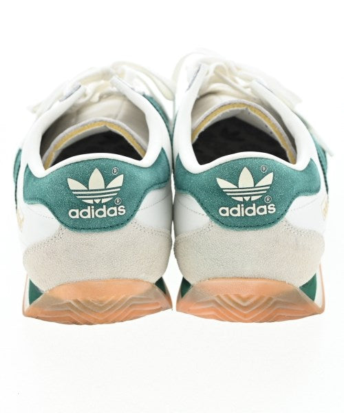 adidas รองเท้าผ้าใบ