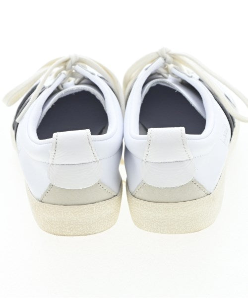 adidas รองเท้าผ้าใบ