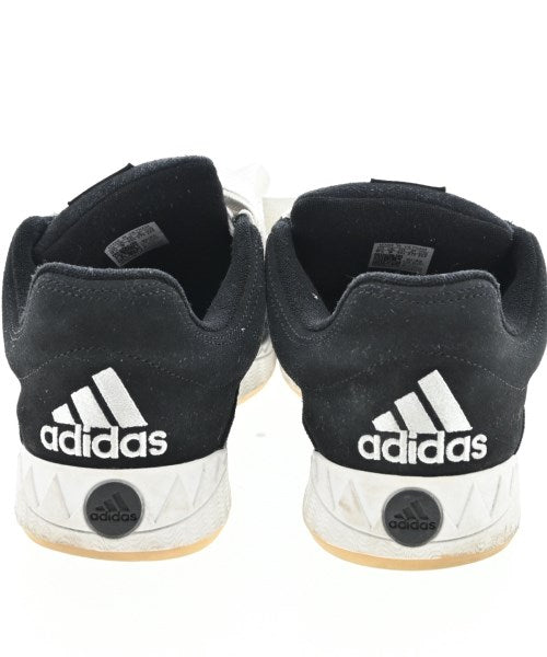 adidas รองเท้าผ้าใบ