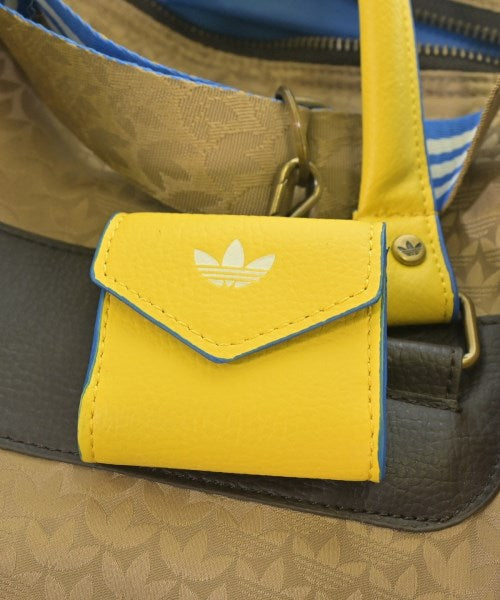 adidas กระเป๋าใส่อุปกรณ์ขนาดใหญ่