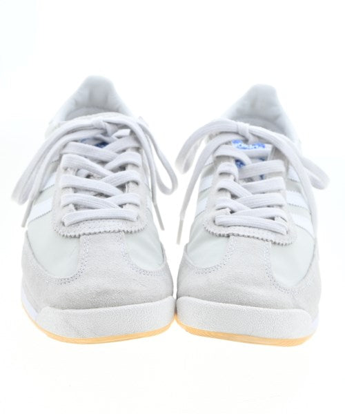 adidas รองเท้าผ้าใบ