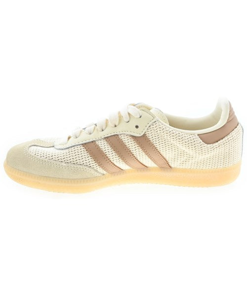 adidas รองเท้าผ้าใบ