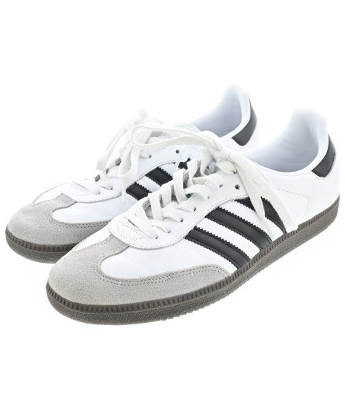 adidas รองเท้าผ้าใบ
