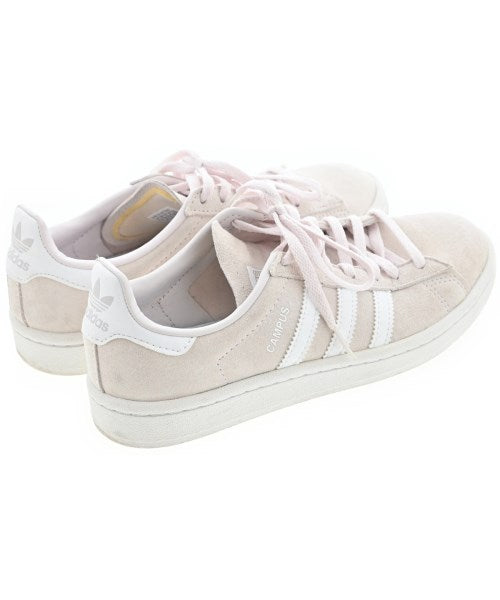 adidas รองเท้าผ้าใบ