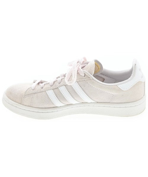 adidas รองเท้าผ้าใบ