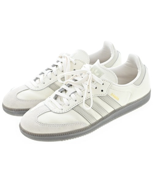 adidas รองเท้าผ้าใบ