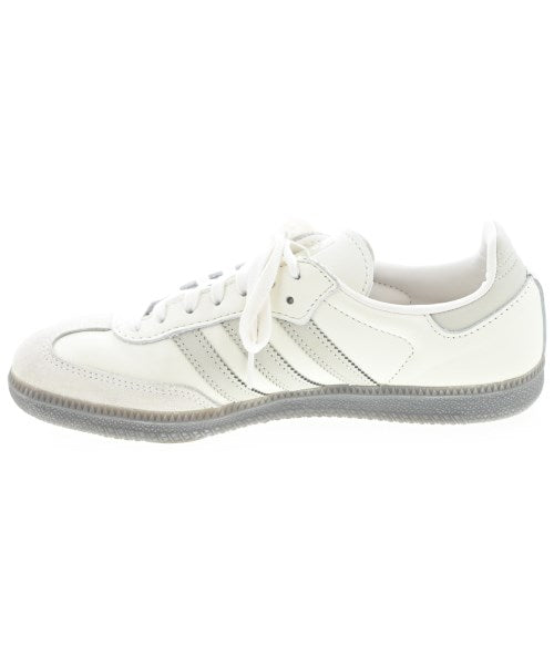 adidas รองเท้าผ้าใบ